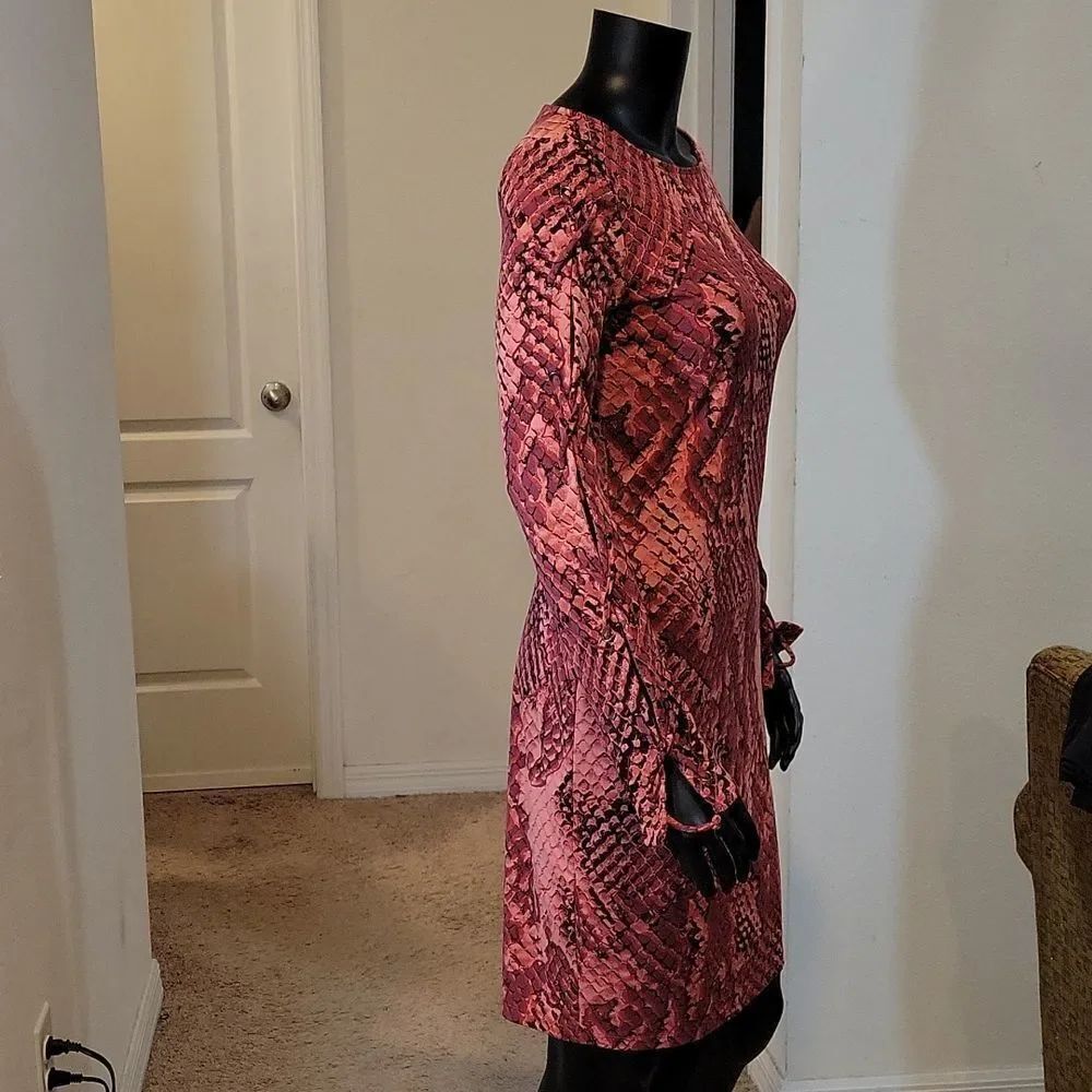 BRAND NEW PROJECT RUNWAY MULTI-COLOR LONG SLEEVELESS ROUNDNECK DRESS - Picture 4 of 16